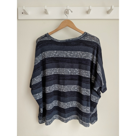 Sweater top - Picture 2 of 2